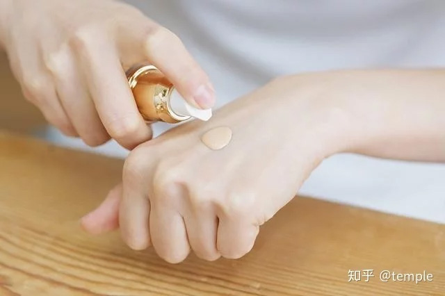 「護(hù)膚小常識(shí)」教你如何辨別彩妝和護(hù)膚品的優(yōu)劣！